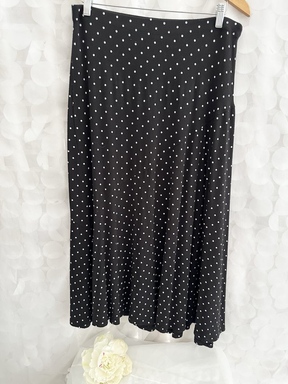 Chicos Long Maxi Skirt Size 8 US Knit Polka Dot Stretch Knit Travel Chicos Sz 1